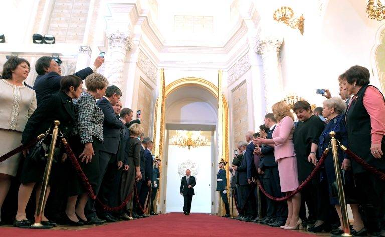Putin 6 x 4