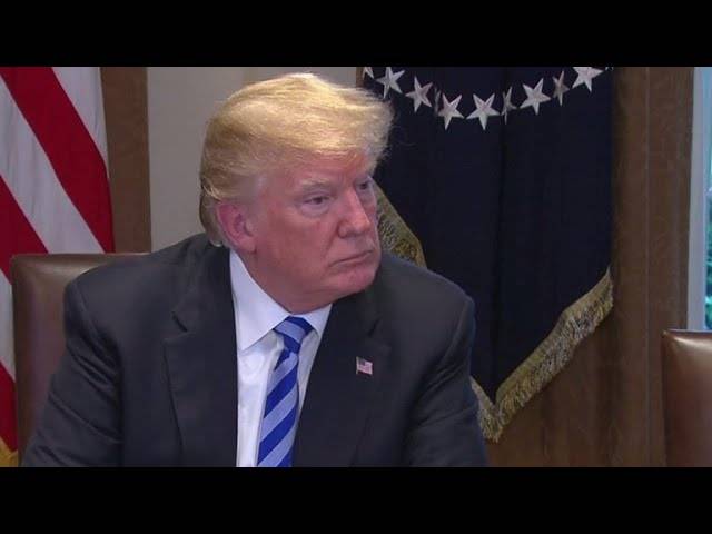 Trump a cedat: Famiile pot sta împreună în centrele de emigranţi