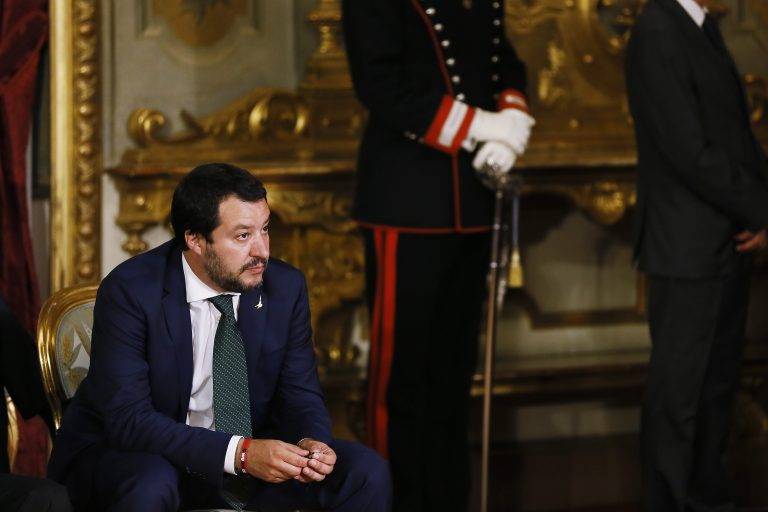 Salvini, Le Pen și Farage mizează pe 90 de locuri în Parlamentul European