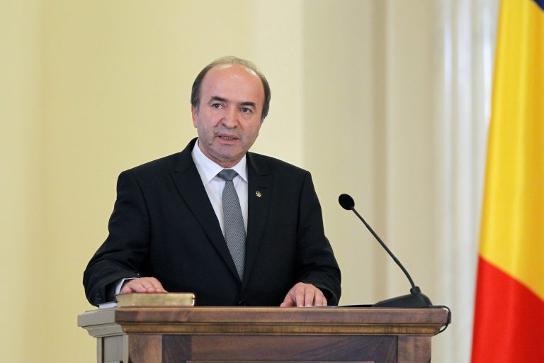 Cu Justiția la terapie intensivă