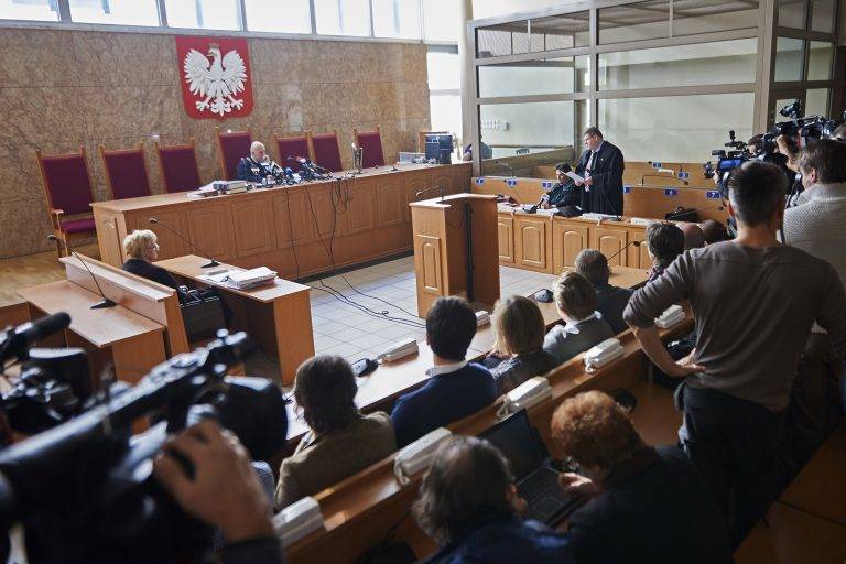 Polonia: Judecători vs. Guvern