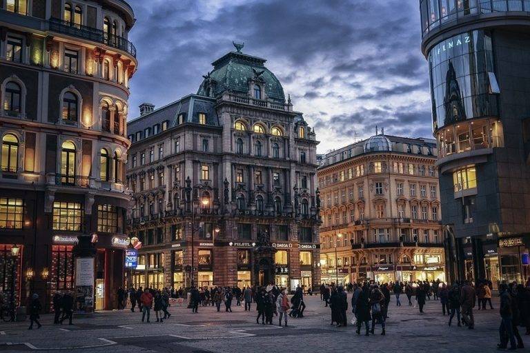 Noua competiție pentru Europa Centrală