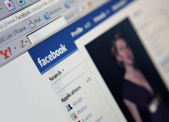 Irlanda investighează Facebook pentru a stabili dacă ia măsuri pentru protecția datelor personale