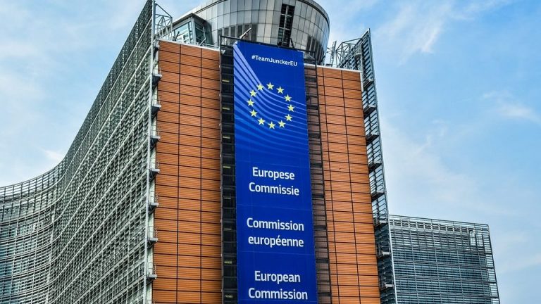 Comisia Europeană: 31 de cazuri de neîndeplinire a obligațiilor, deschise împotriva României