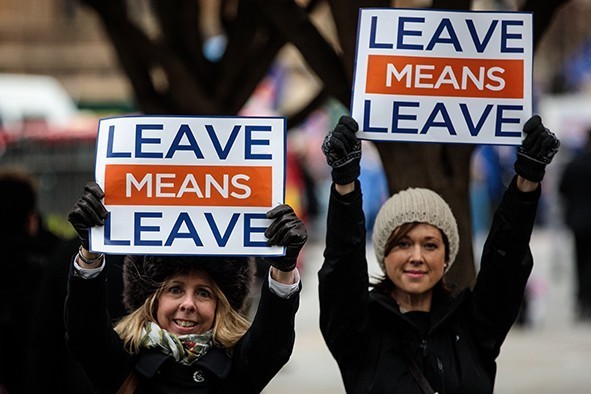 Franța ia în calcul un Brexit fără acord