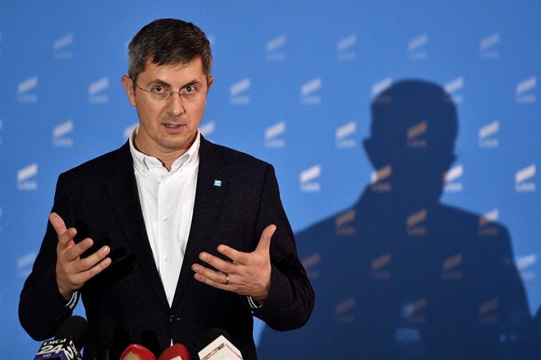 Barna: Goțiu cere demisia conducerii o dată la trei zile. Face parte din farmecul USR