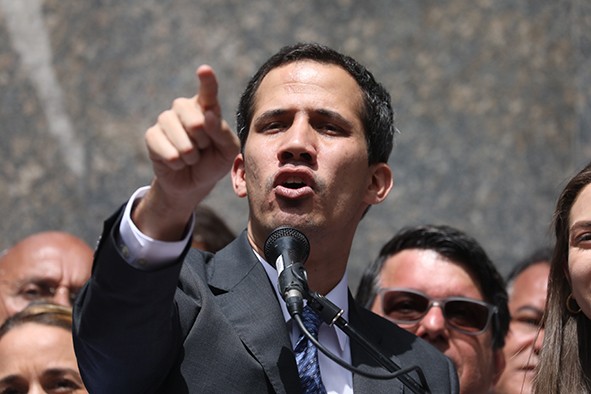 România îl recunoaște pe Juan Guaidó ca președinte interimar al Venezuelei