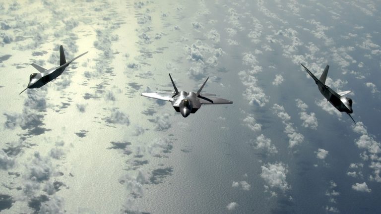 SUA dezbate posibilitatea sporirii semnificative a prezenței militare în Polonia