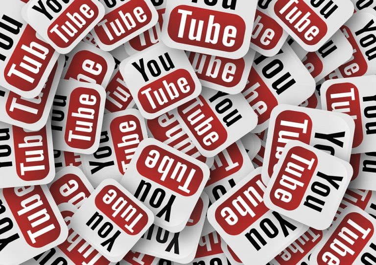 YouTube interzice comentariile pe toate clipurile cu minori