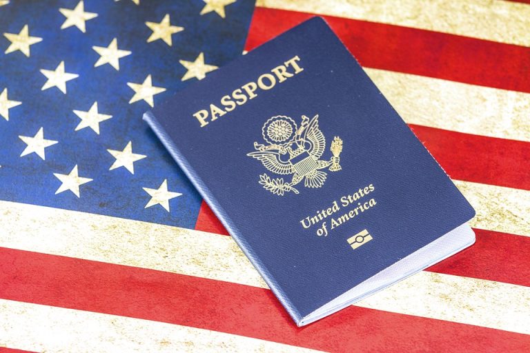 Americanii vor avea nevoie de vize pentru a călători în spațiul Schengen din 2021