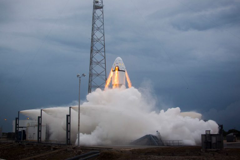 Accident major în timpul testării capsulei SpaceX