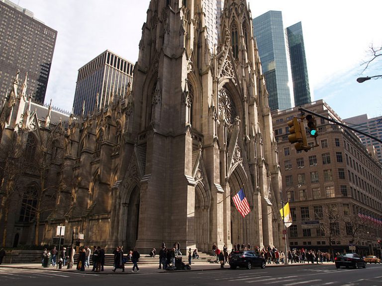 Piroman, arestat la St Patrick din New York