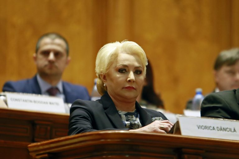 VIDEO Dăncilă, gafe în Suceava: Suntem în Hunedoara. Plus confuzia legată de metrul de autostradă