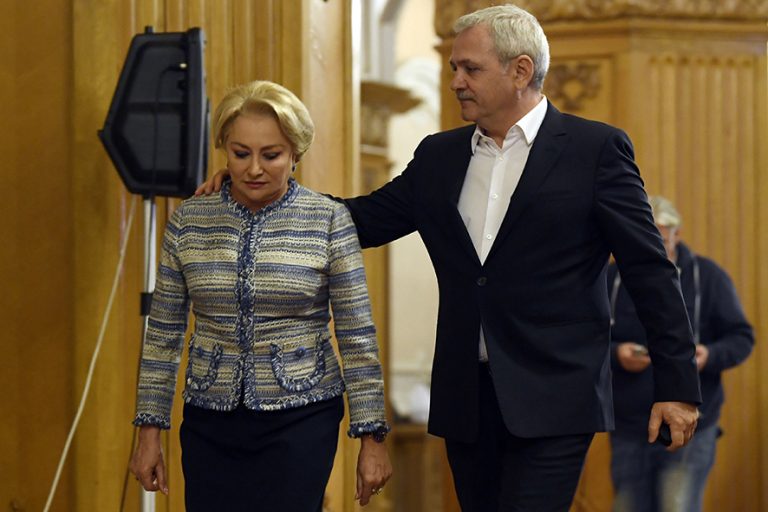 Codul Administrativ | Dăncilă, acuzată că acționează pe modelul Dragnea-OUG 13