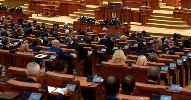 Proiectul privind votul în străinătate, adoptat de Camera Deputaților