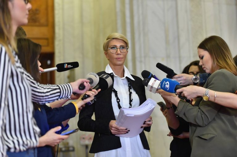 Turcan: Guvernul își va asuma răspunderea pentru abrogarea Legii recursului compensatoriu