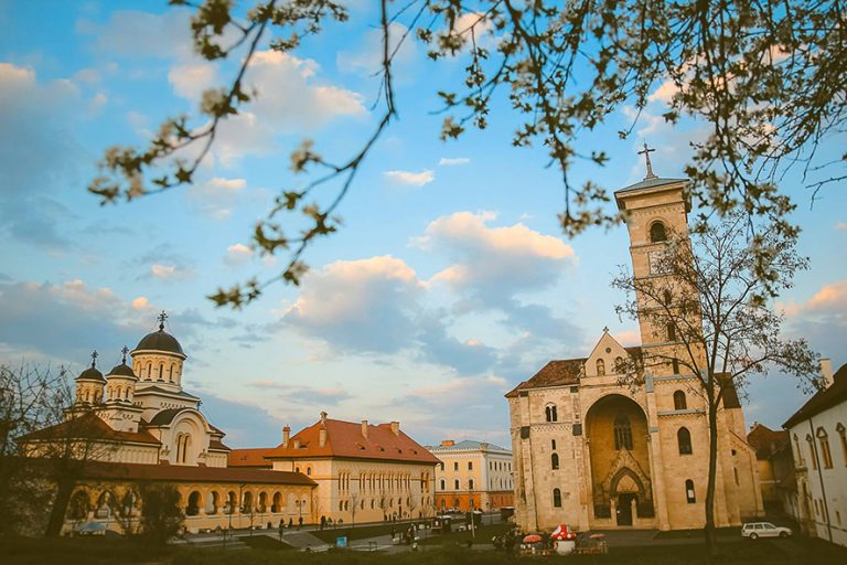 Administrațiile liberale – avangarda europeană a României (P)