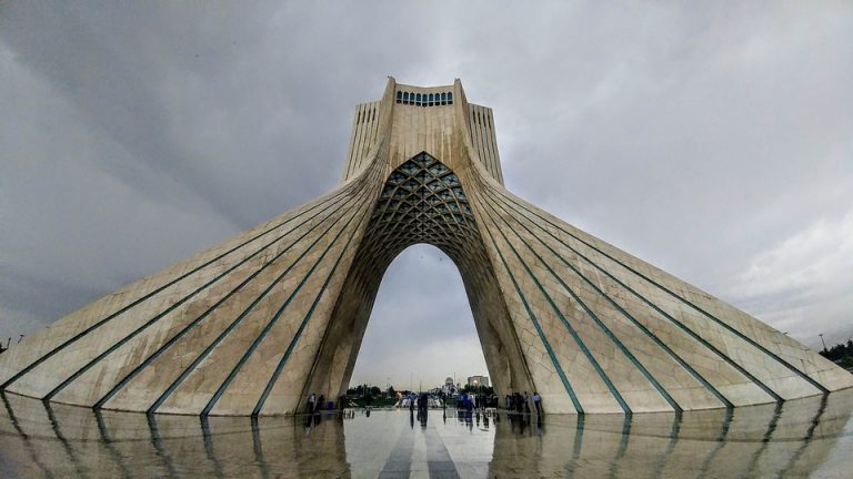 Iranul a capturat o navă în Golful Persic