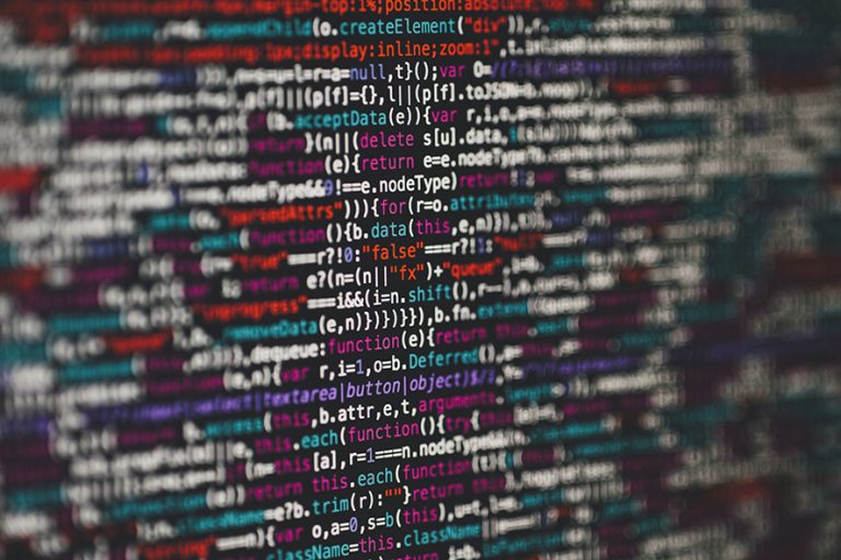 Planurile Europei în competiția digitală