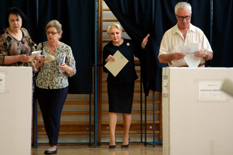 Raportul de activitate al MAI cu privire la alegeri și referendum îi va fi prezentat lui Dăncilă