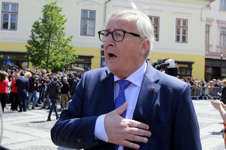 Juncker îndeamnă oamenii la vot: “Fiecare vot contează”