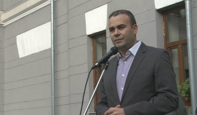 Instanța supremă sesizează CJUE în dosarul lui Darius Vâlcov