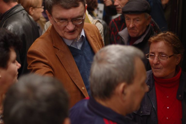 Ciorbea, gata de un nou mandat: Nu mă simt vinovat cu nimic. Eu nu cer milă/ Ce zice de #Rezist