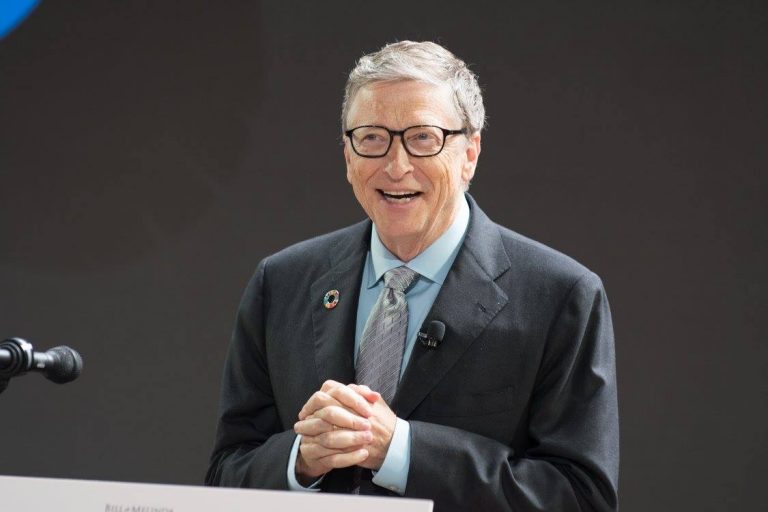 Care sunt soluțiile lui Bill Gates pentru combaterea coronavirusului