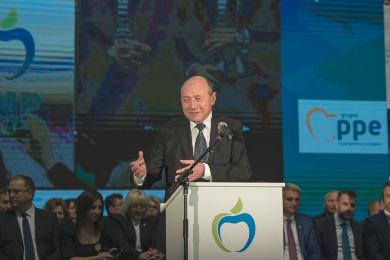 PMP îl vrea premier pe Traian Băsescu