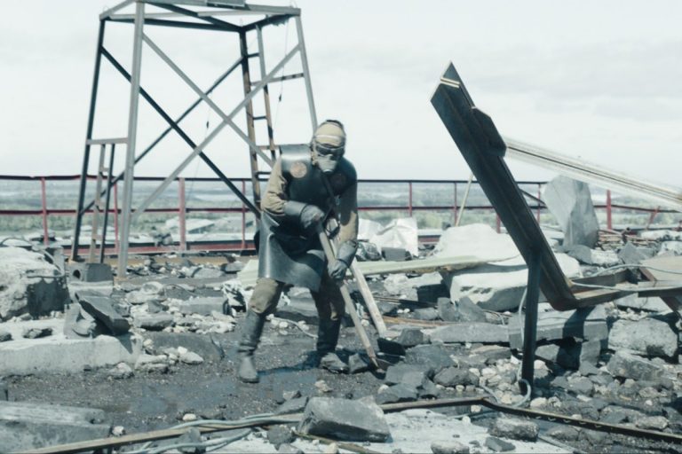 VIDEO – Cât de realist este serialul „Cernobîl”. Comparație cu înregistrările din 1986
