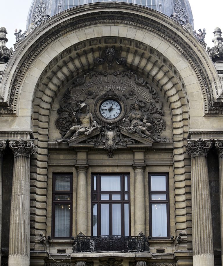 Ministerul Finanțelor propune schimbări în conducerea CEC Bank