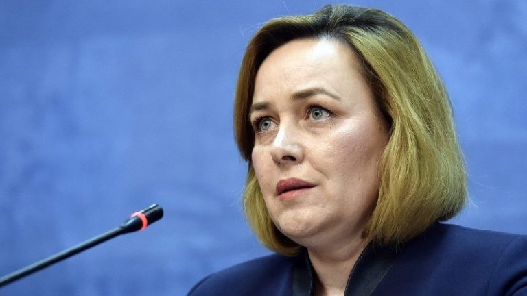 Carmen Dan a demisionat de la Ministerul de Interne: „Plec cu fruntea sus din MAI”