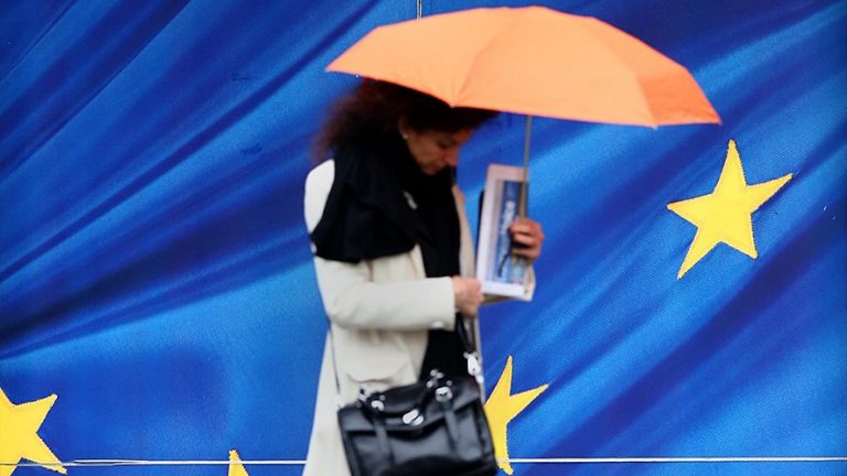 O revistă europeană și provocările ei