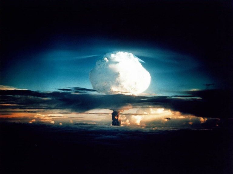 SIPRI: Puterile nucleare mondiale continuă să-și modernizeze arsenalele