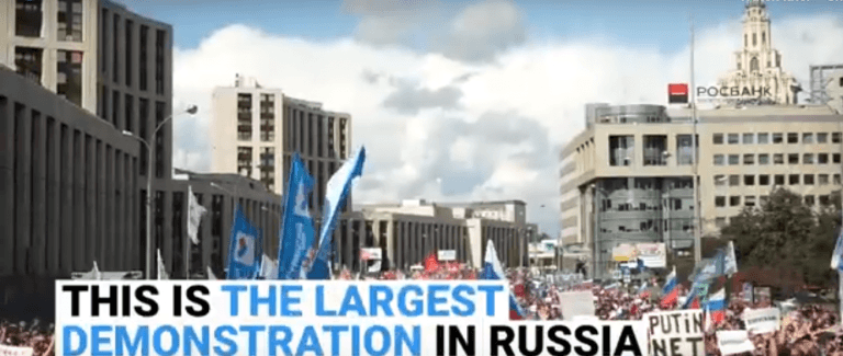 VIDEO Protest-record la Moscova. Peste 20.000 de oameni au cerut alegeri libere