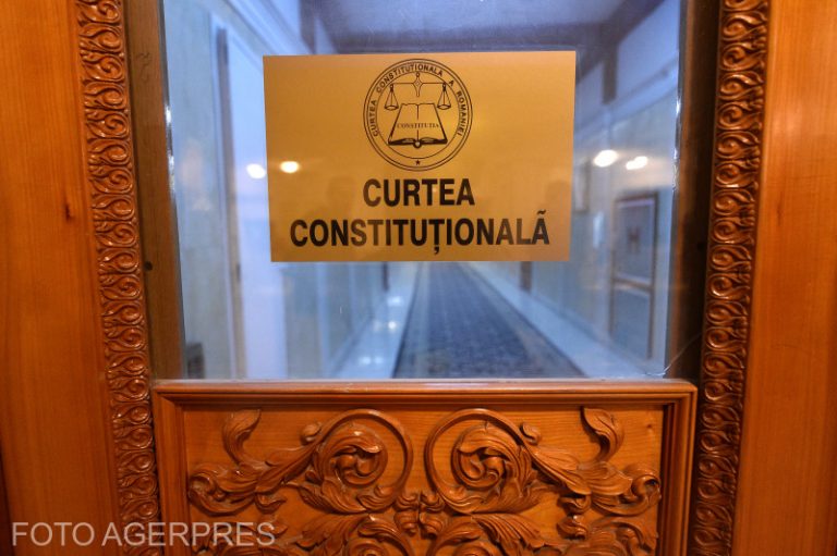 CCR a admis sesizarea Avocatului Poporului pe OUG privind alegerile anticipate