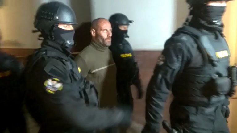 Criminalul din Făget, capturat în această dimineață de poliţişti