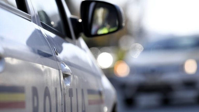 Agentul de poliţie care a vorbit cu Alexandra la telefon contestă raportul MAI
