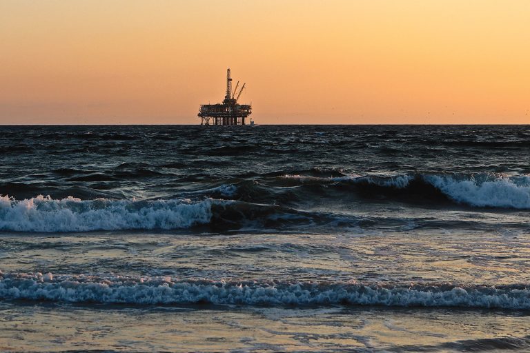 G4Media.ro: ExxonMobil a transmis guvernului că vrea să renunțe la proiectul din Marea Neagră