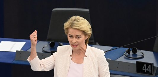 epa07719858 German Defense Minister Ursula von der Leyen and nominated President of the European Commission delivers her statement at the European Parliament in Strasbourg, France, 16 July 2019. EPA/PATRICK SEEGER