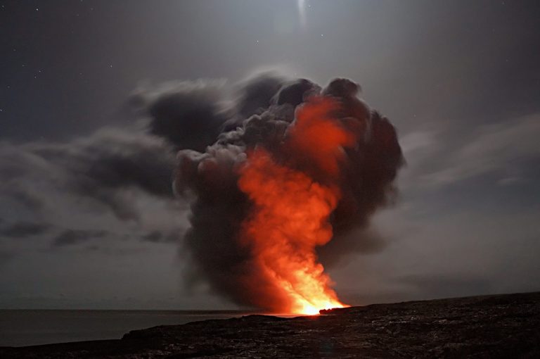 Oficial irakian: Explozia produsă în Bagdad a fost comisă de Israel sau Statele Unite