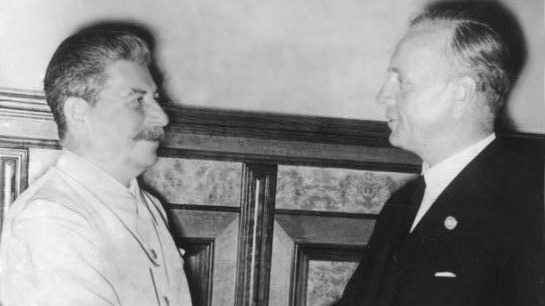 Timmermans: Semnarea Pactului Ribbentrop-Molotov a deschis un capitol întunecat din istoria Europei