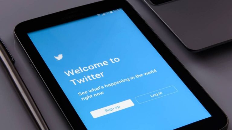 Twitter blochează publicitatea plătită de presa de stat
