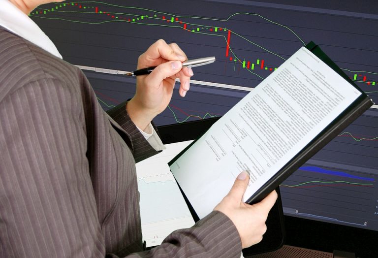 Sondaj PwC: Se cer mai multe informații despre potențialele riscuri ale afacerilor în rapoartele de audit