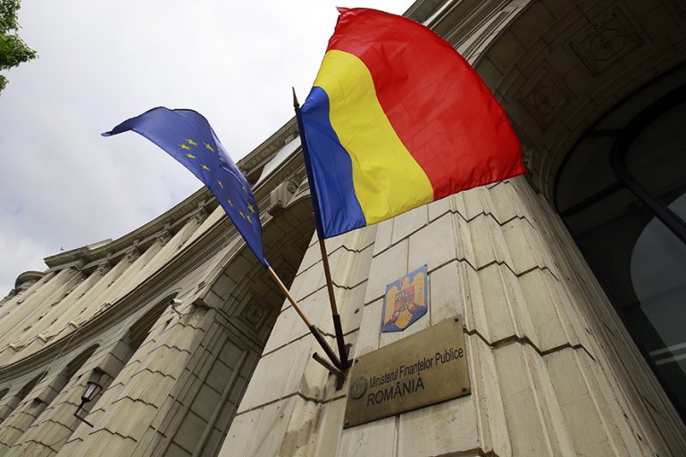 Dobânzile la finanțările pe 10 ani au atins cel mai ridicat nivel din februarie 2014, pentru datoria guvernamentală a României