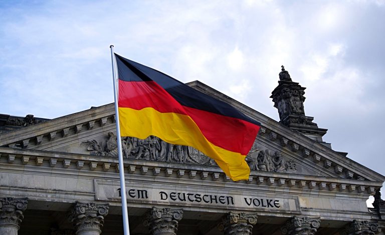 LA RAZON: Germania elimină impozitul pe solidaritate pentru reunificare