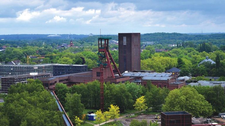 Afacerile industriale încetinesc. Întâmplare sau contaminare?