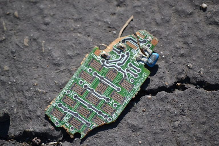 Din 2020, companiile vor plăti dacă nu vor colecta deșeuri electrice și electronice