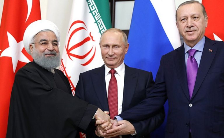 Putin îl primeşte pe Erdogan pentru discuţii privind Siria. Expiră armistiţiul