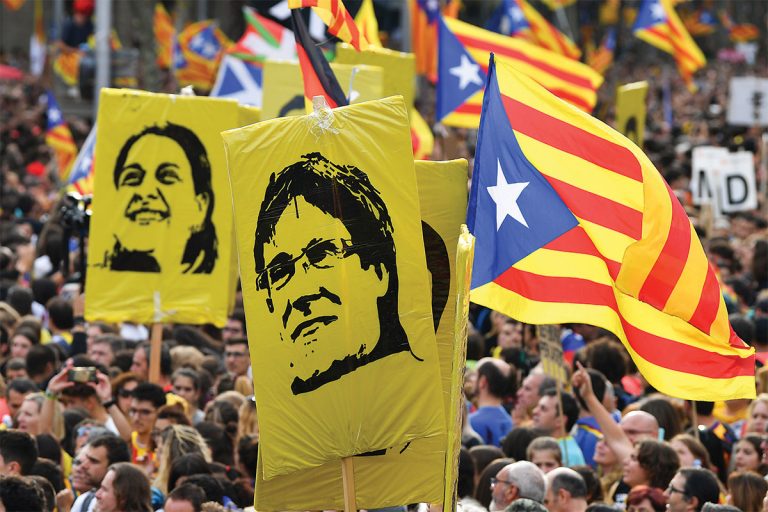Naționaliștii catalani protestează față de condamnarea la închisoare a liderilor lor pentru răscoală